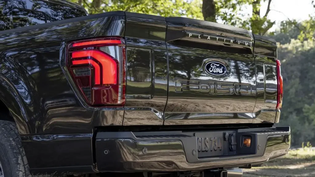 صور مواصفات سيارة فورد F-150 2024 – تصميم فورد F-150 2024 من الخارج (2) | السوق المفتوح