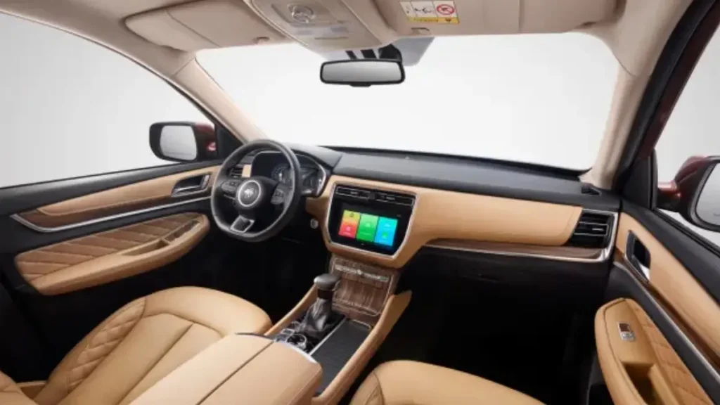 صور مواصفات سيارة إم جي RX8 2024 – تصميم إم جي RX8 2024 من الداخل (6) | السوق المفتوح