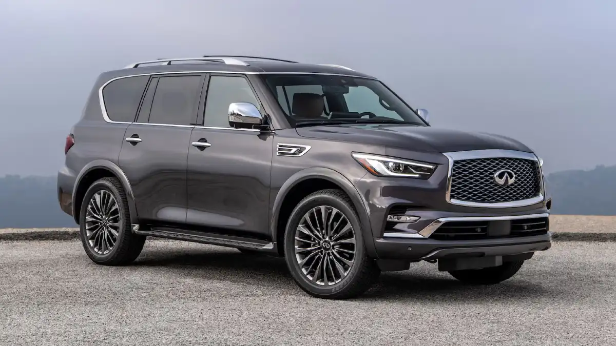 مواصفات سيارة إنفينيتي QX80 2023