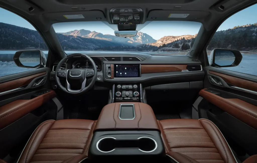 مواصفات GMC يوكن 2024 – ميزات الأمان والسلامة في