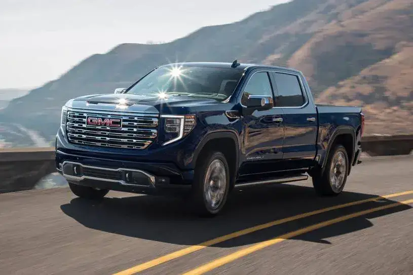 مواصفات سيارة جي ام سي سييرا 2022 – تصميم يرا الخار بتفاصيل واضحة