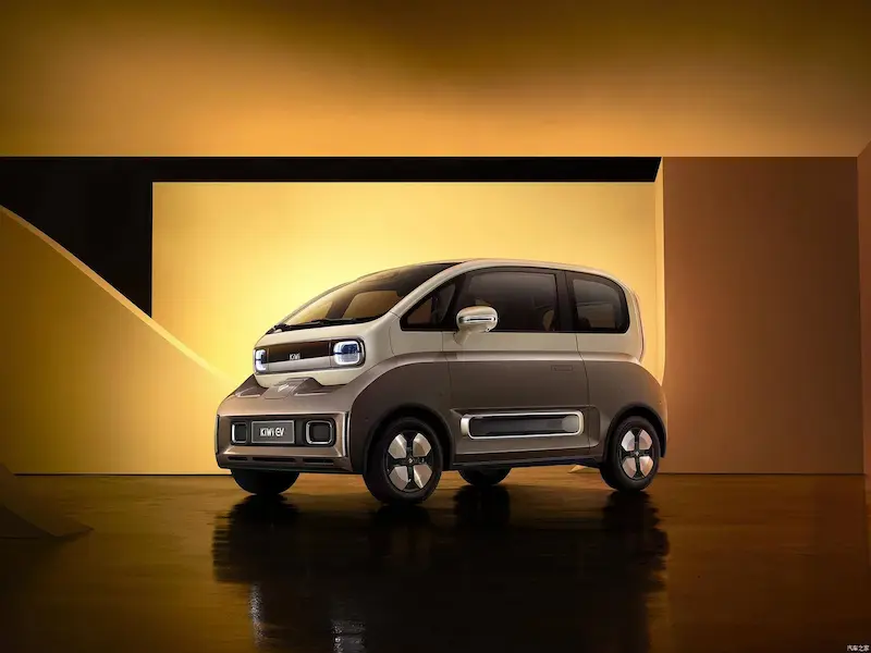 باوجون KiWi EV سيارة كهربائية
