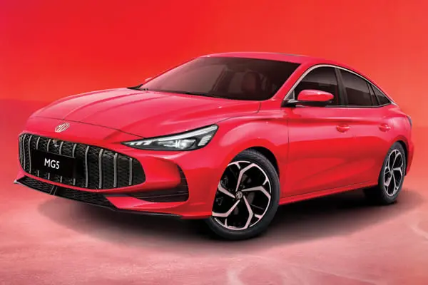 مقارنة كورولا 2026 وMG GT 2026 في الأسواق العربية – المواصفات التقنية: أرقام تحسم ال بجودة عالية