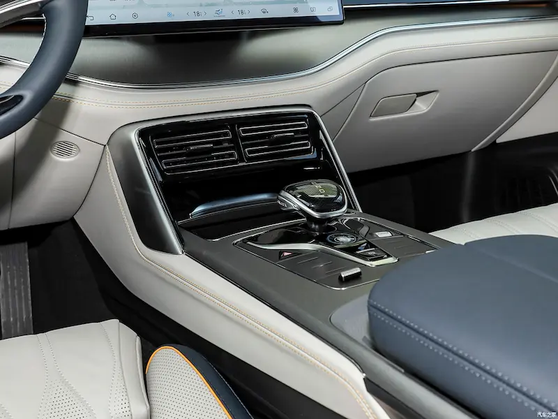 BYD Tang 2024 Specifications: A Comprehensive Overview – تصميم داخلي فاخر ومريح