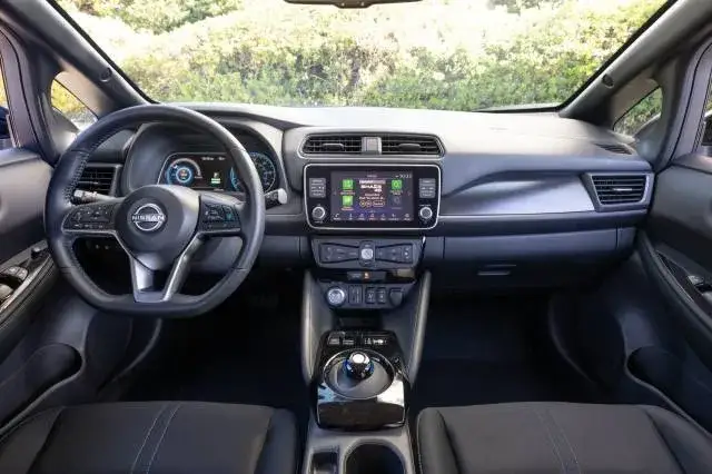 Nissan Leaf 2024 Specs – Interior Design of the بتفاصيل واضحة