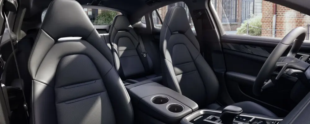 Porsche Panamera 2023 Price in Saudi Arabia – لمسات داخلية بجودة بريميوم